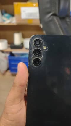 Hi