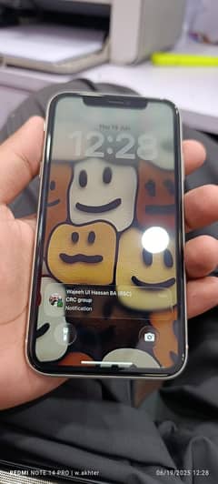 iPhone 11 (10/9) conduction dual sim pta approved white coller 64 gb