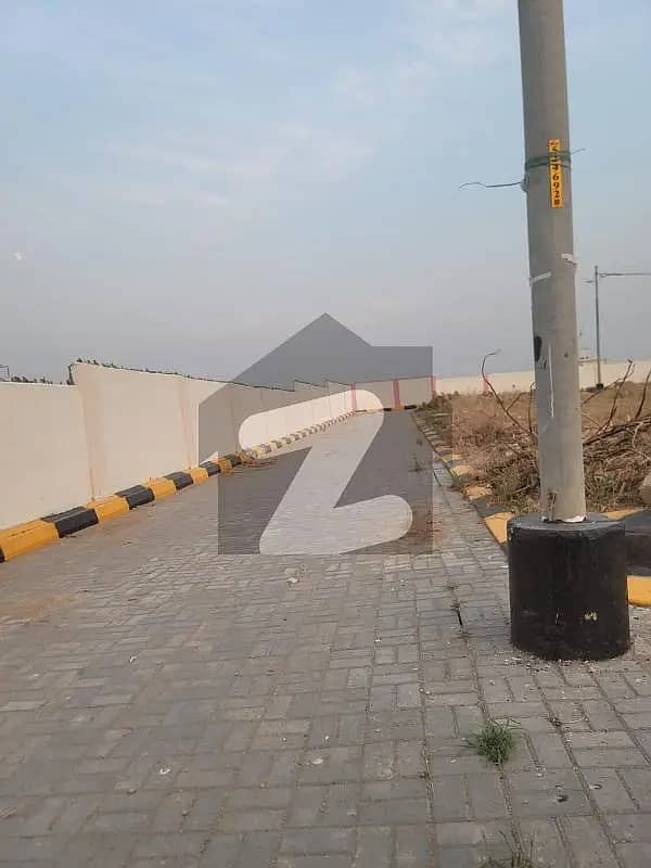 Ideally Located Corner Residential Plot Of 476 Square Yards Is Available For Sale In Karachi 3