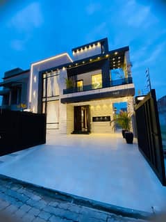 Double Heights Lobby 10Marla Brand New Ultra Luxurious House For Sale In Bahria Town Lahore