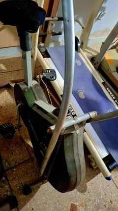 Manual Trademil and Cycle Machine