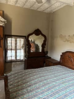Furniture bed set with mattress