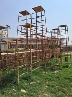Construction ghoriyan aur phatty drum