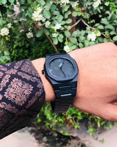 Arabic watch (Aura)