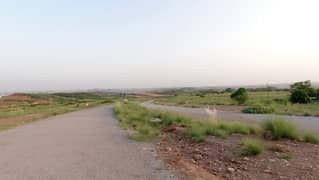 4500 Square Feet Residential Plot In C-15 Is Available For Sale