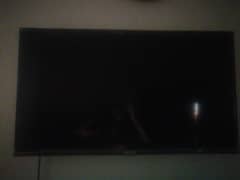 TCL LED 4O INCHES ANDROID
