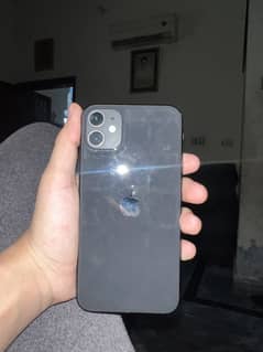 Iphone 11 FU 128 Gb  10/10 condition