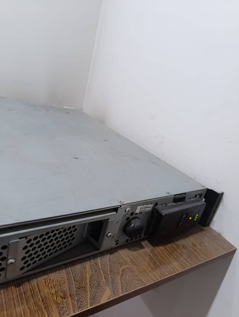 Apc 3000 watts, as brand new, all function r use and ok. 0
