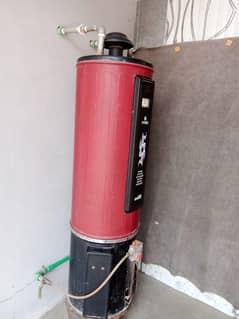 super deluxe geyser condition 10 by 10