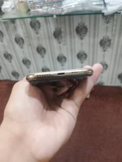 I phone xs 64 jb