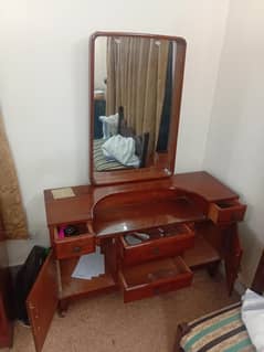 Solid Wood Dressing Table with Mirror