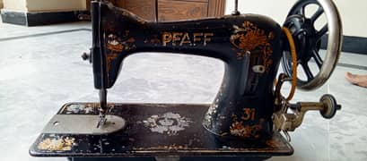 Original PUFF GerMany Silai machine Very good Condition