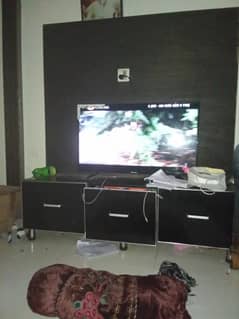 ecostar genuine led 40inch clour sound all 10 bye 10