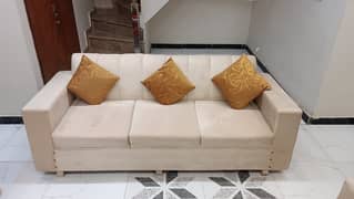 Sofa and table for sale
