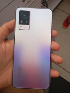 Vivo V 21