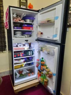 Dawlance medium Fridge