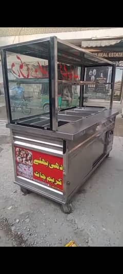 Dahi Bhalla Cream Chatt Russian Saled Counter. . Big Size Steel counter