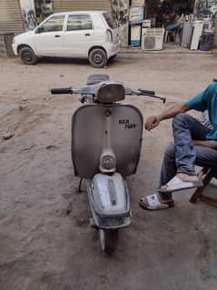 vespa super