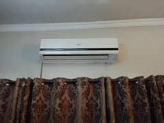 Haier 1.5 Ton AC (Reversible Hot & Cold) – Excellent Condition