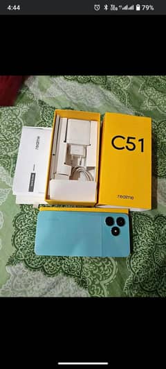 realme