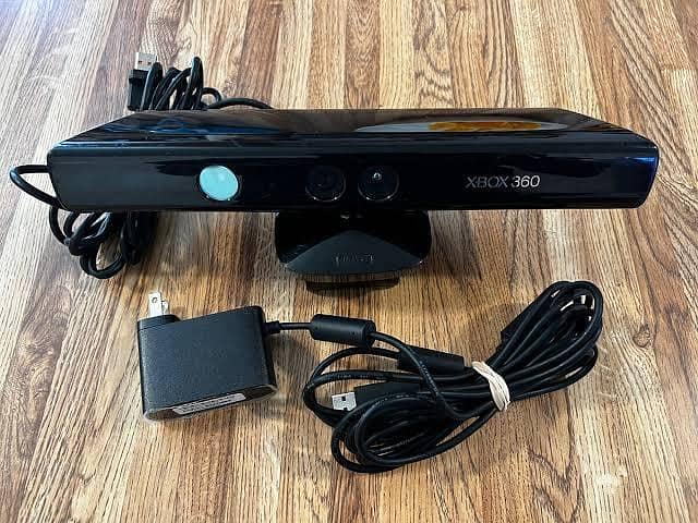 Xbox 360 kinect with two wireless modified consoles in new condition 1