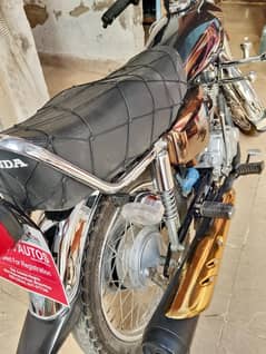 selling my 125 special edition 2024 self start