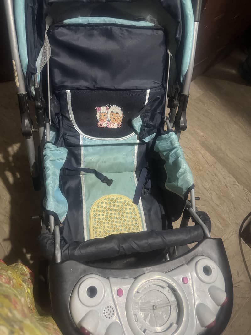 Big size pram 3