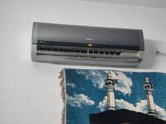 gree G10 Inverter very clean condition
