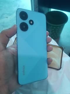 Infinix hot 30i ram4+4rom128gb