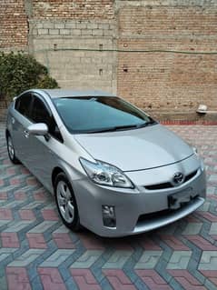 Toyota Prius 11 model