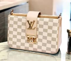 woman bags free delivery cash on delivery watssap number and call