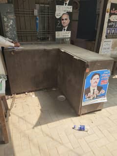 Iam selling my counter full iron body