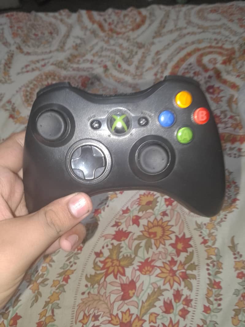 Xbox 360 Wireless Controller Sllighty Used 2