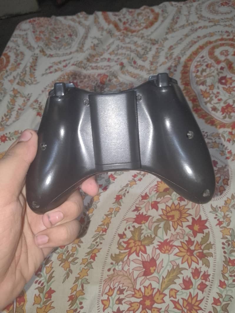 Xbox 360 Wireless Controller Sllighty Used 3