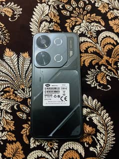 Itel p65 4+4 128 gb