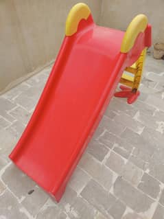 Kids 3 step fiber slide (used)