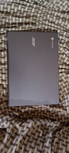 Acer C20/ C40 Laptop 4 gb ram 128 gb ssd storage