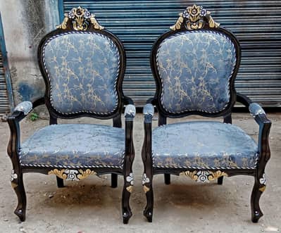chairs set with table