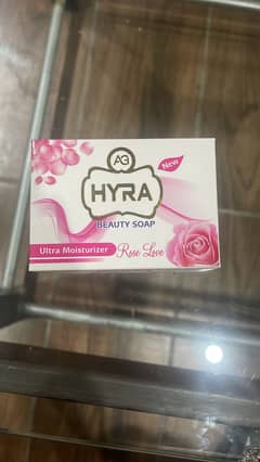 Hyra beauty soap
