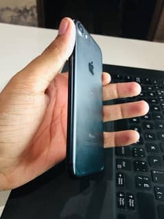 iPhone 7 non-PTA 32GB Strong Battery Backup
