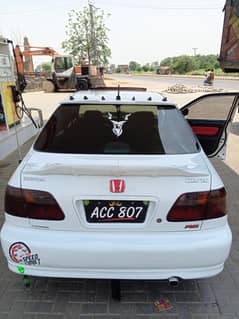 Honda civic 1999 mode l9/10 condition