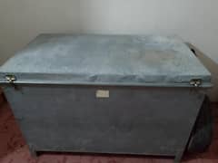 trunk (depth 33 , width 32)