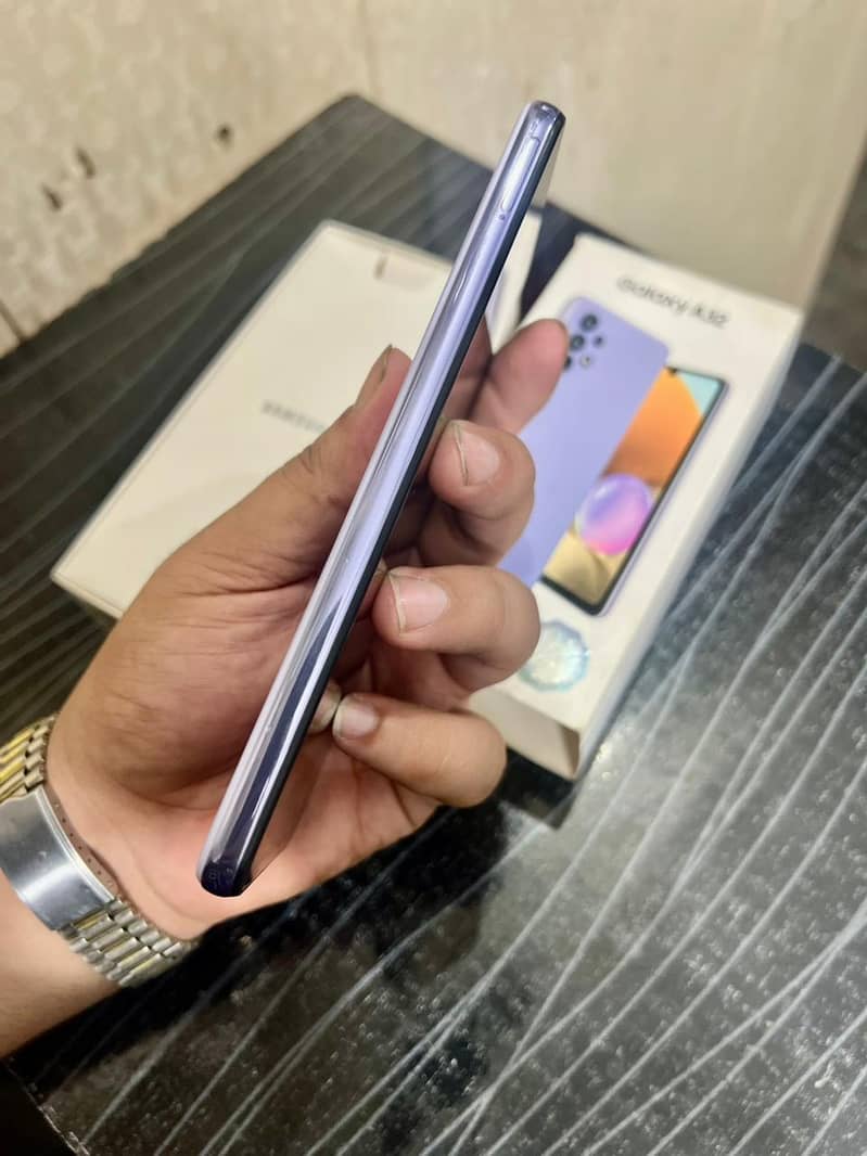 Samsung A32 6 128 mobile and box all ok not a single issue 4