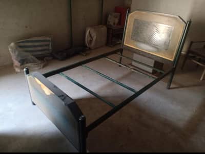 Single bed with foldable urgent for Sale