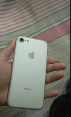 iPhone 7