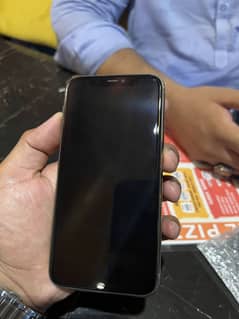 Iphone 11 pro 512 gb PTA Approved