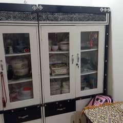 2 showcases use as corner . .