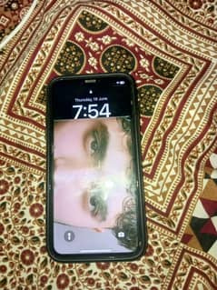 iPhone 11 1by10