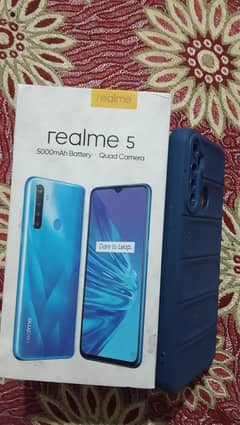 Realme 5  4/64. . . .