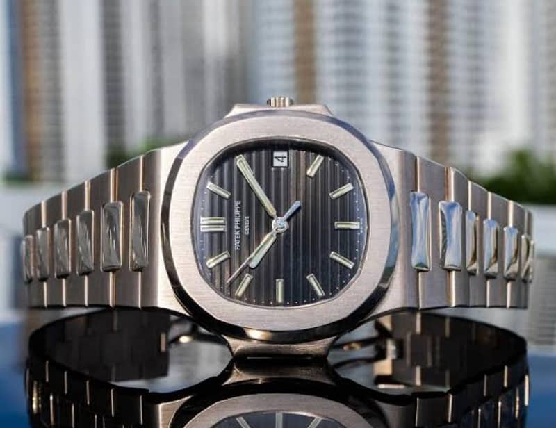 new pp watch and beautiful dail with working date and box 1
